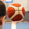 Розплавлений баскетбольний м'яч B7G5000-S4F FIBA коричневий розмір 7 5