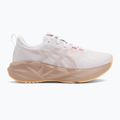 Кросівки для бігу жіночі ASICS Novablast 5 white/fawn 2