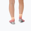 Шкарпетки ASICS Performance Run Quarter bright orange/black 5