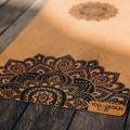 Килимок для йоги  Yoga Design Lab Cork 3,5 мм коричневий  Mandala Black 7