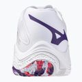 Жіноче взуття для волейболу Mizuno Wave Lightning Z8 біле/фіолетовий індиго/camelliaros 10