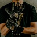Рукавиці воротарські дитячі Football Masters Voltage Plus RF v 4.0 чорні/золоті 6