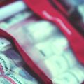 Аптечка туристична Lifesystems Mountain First Aid Kit червона LM1045SI 5