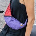 Сумка через плече Ticket To The Moon Upcycled Sling purple/burgundy 4