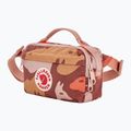 Сумка-бананка Fjällräven Kanken Graphics Hip Pack chalk rose/hidden animals 2