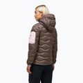 Пуховик жіночий Peak Performance Helium Utility Down terrain tan/mountain blush 3
