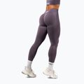 Легінси для тренувань жіночі NEBBIA Flow Seamless Maximum Push-Up dark grey 3