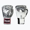 Боксерські рукавички Twins Special Fancy FBGVL3-52 білі/сріблясті 3
