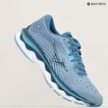Жіночі бігові кросівки Mizuno Wave Sky 6 синій тінь/білий/молочно-синій 10