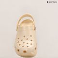 Шльопанці жіночі Crocs Classic Shimmer Platform Clog vanilla 10