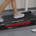 Бігова доріжка електрична TREXO Walking Pad W200 чорний 16