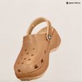Шльопанці жіночі Crocs Classic Platform Glitter shitake 16