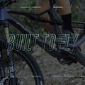 Гірський велосипед Orbea Oiz M20 2023 halo silver / blue carbon view 3