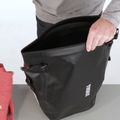 Сумка на велосипедний багажник Thule Shield Pannier 25L блакитна 3204210 4