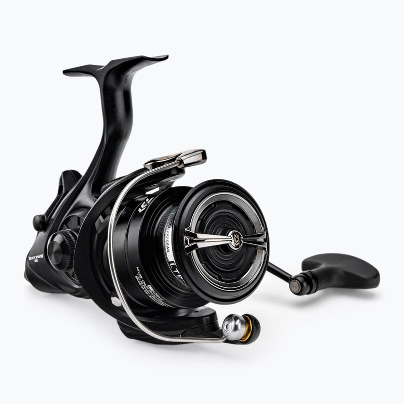 Котушка коропова Daiwa Black Widow BR чорна