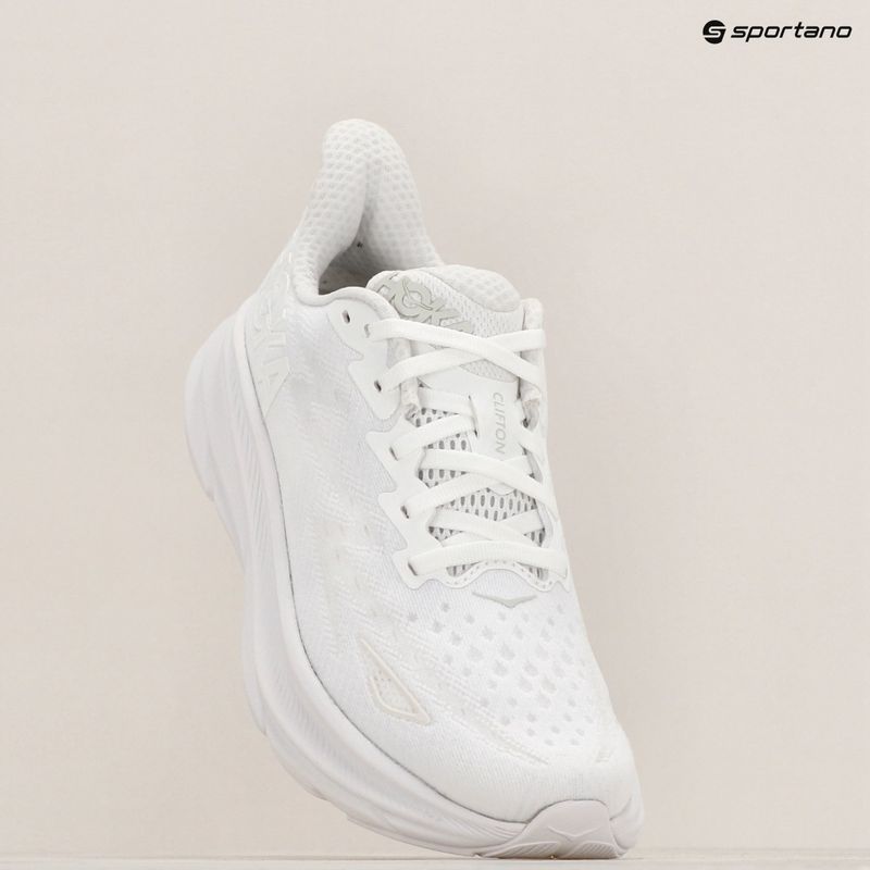 Кросівки для бігу жіночі HOKA Clifton 9 white/white 16