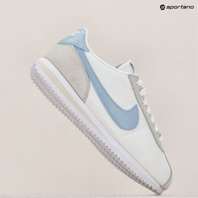 Кросівки жіночі Nike Cortez white/light armory blue 9