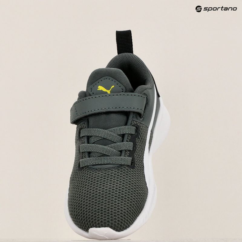 Кросівки дитячі PUMA Flyer Runner V Inf mineral gray/puma white/puma black 9