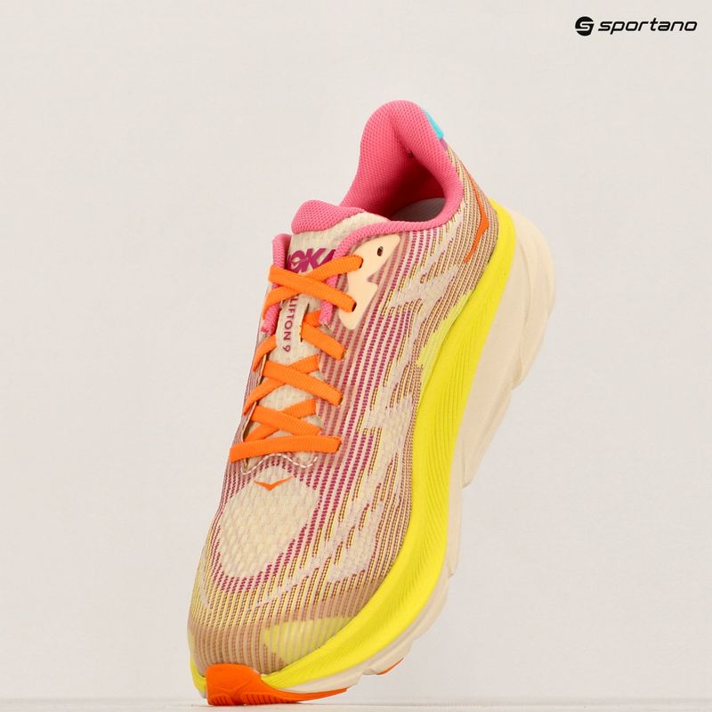 Кросівки для бігу дитячі HOKA Clifton 9 fuchsia/vanilla 16