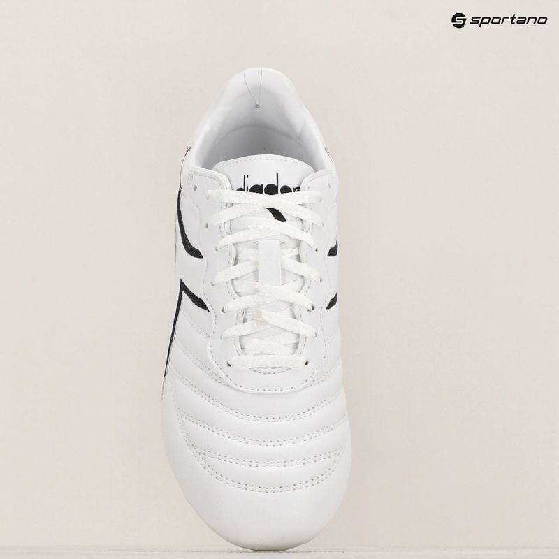 Кросівки футбольні чоловічі Diadora Brasil R LPU white/black 15