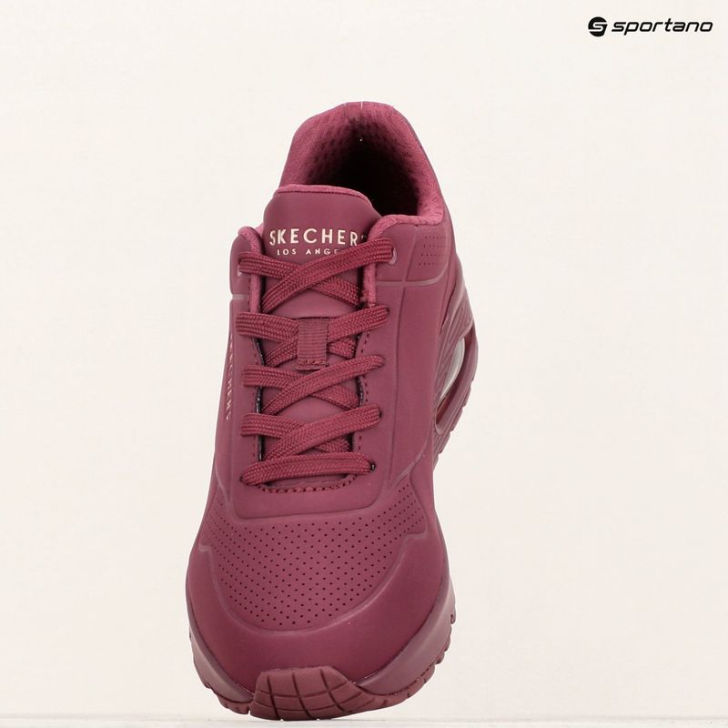 Кросівки жіночі SKECHERS Uno Stand On Air plum 9
