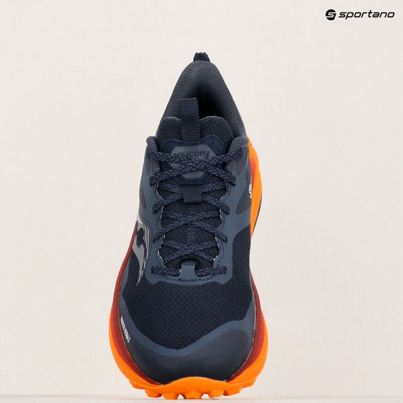 Кросівки для бігу чоловічі Saucony Xodus Ultra 3 navy/peel 11