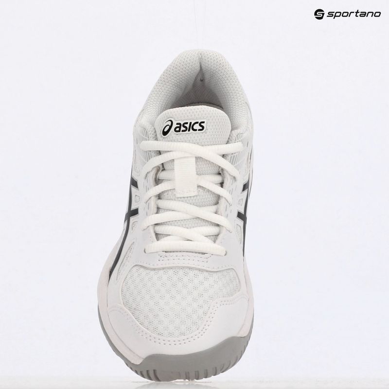 Кросівки дитячі ASICS Upcourt 6 GS white/black 9