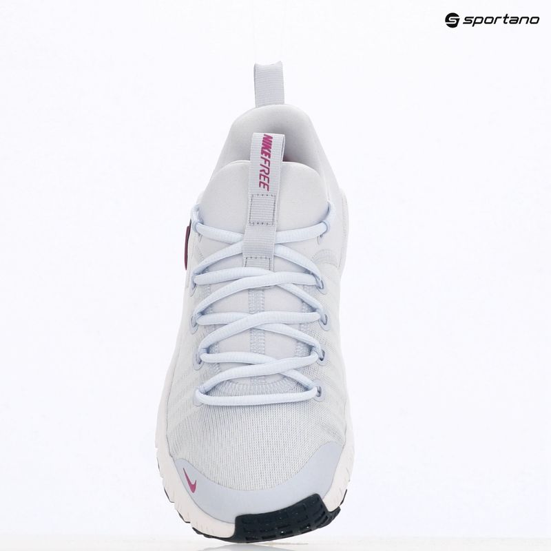 Кросівки для тренувань жіночі Nike Free Metcon 6 grey / armory navy / hot fuchsia 9
