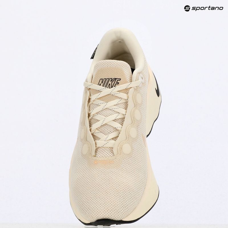 Жіночі кросівки Nike Motiva GTX гуава лід / бліда слонова кістка / вітрило / гуава лід 9