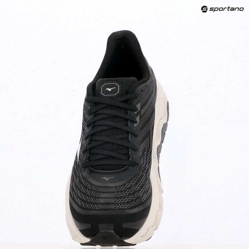 Кросівки для бігу чоловічі Mizuno Wave Horizon 8 black/white/nimbus cloud 9