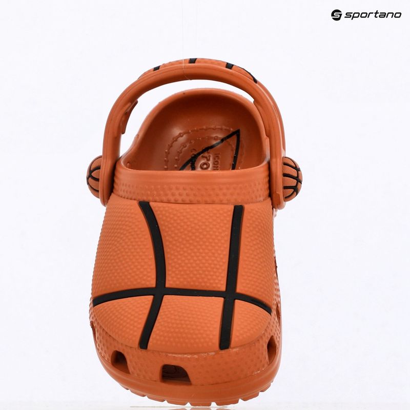 Шльопанці дитячі Crocs Classic Basketball Clog Toddler sienna 11