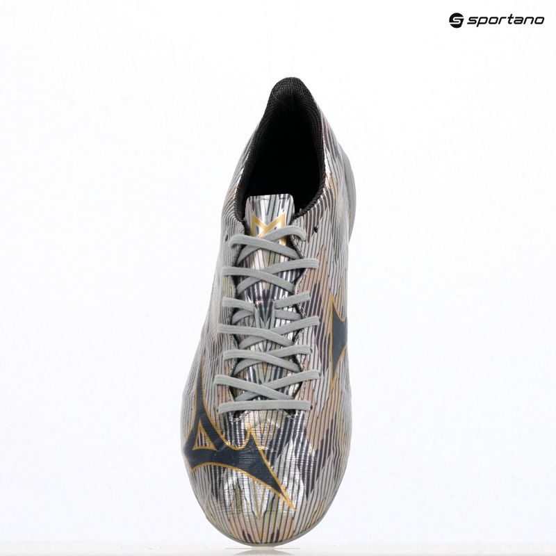 Кросівки футбольні чоловічі Mizuno α II Elite Md galaxy silver/8605 c/gold 9