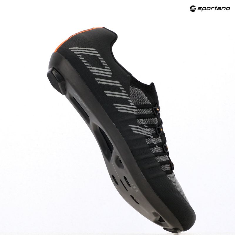 Кросівки велосипедні чоловічі DMT POGI'S black/grey 9