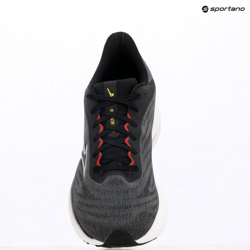 Кросівки для бігу чоловічі Mizuno Wave Ultima 16 irongate / silver / brightmarigold 5