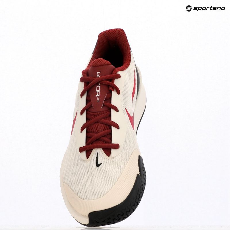 Кросівки тенісні жіночі Nike Vapor Lite 3 pale ivory / rush pink / sail / team red 9