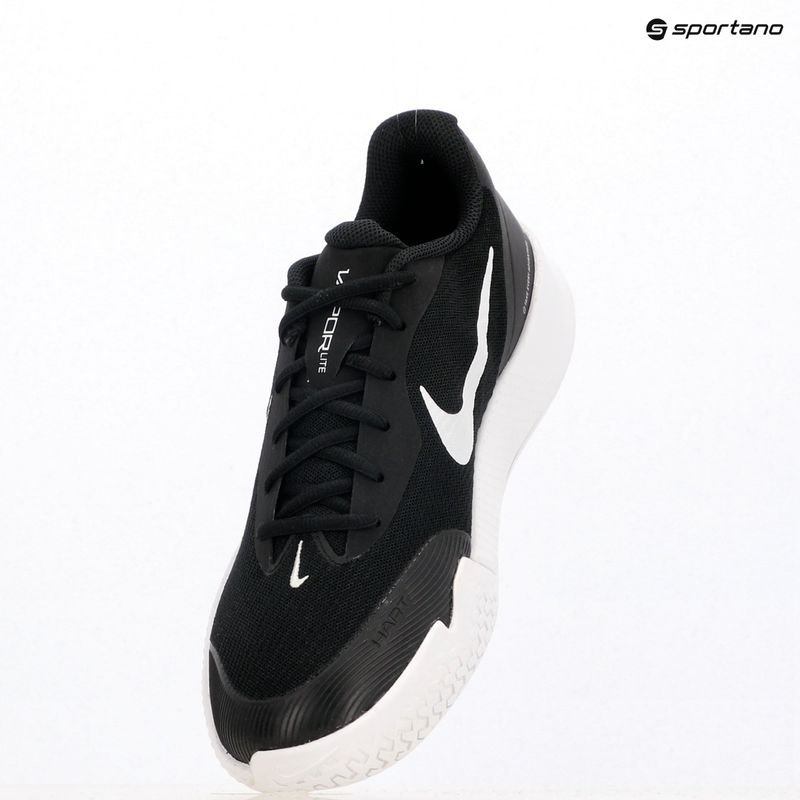 Кросівки тенісні чоловічі Nike Vapor Lite 3 black / white 9