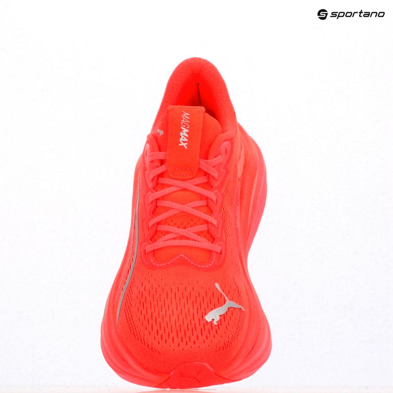 Кросівки для бігу жіночі PUMA MagMax Nitro glowing red/puma silver 11