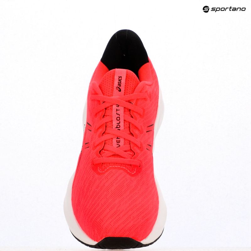 Кросівки для бігу чоловічі ASICS Versablast 4 flash red/black 10