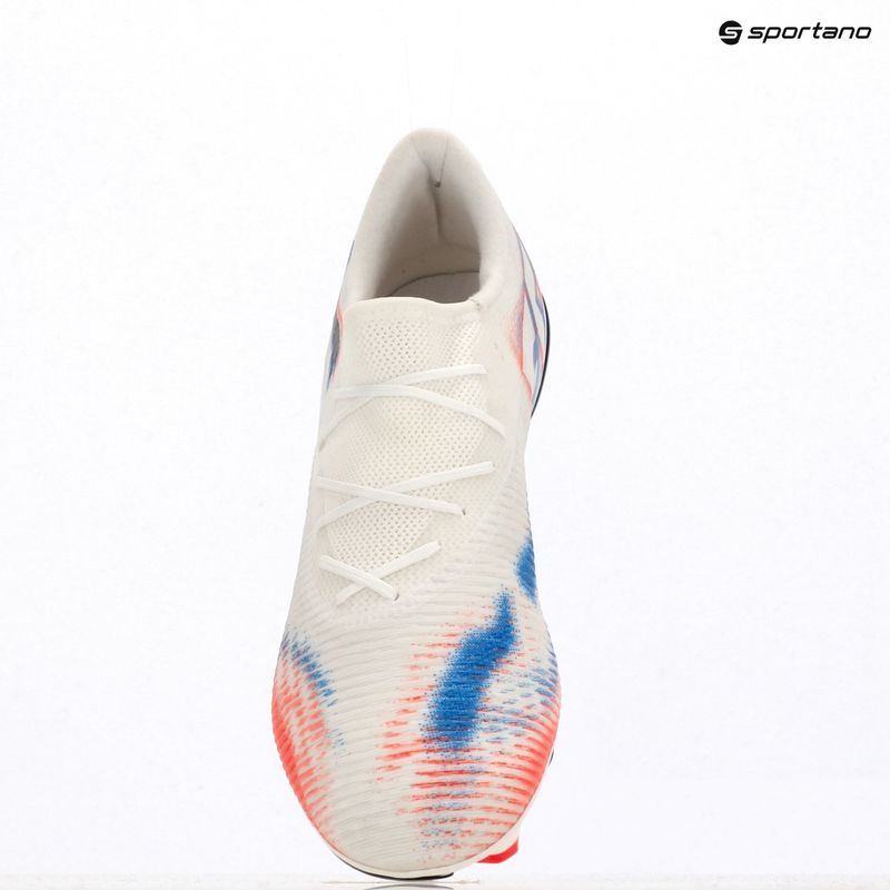 Чоловічі футбольні бутси PUMA Future 8 Match Low FG/AG puma white/puma black/glowing red 9