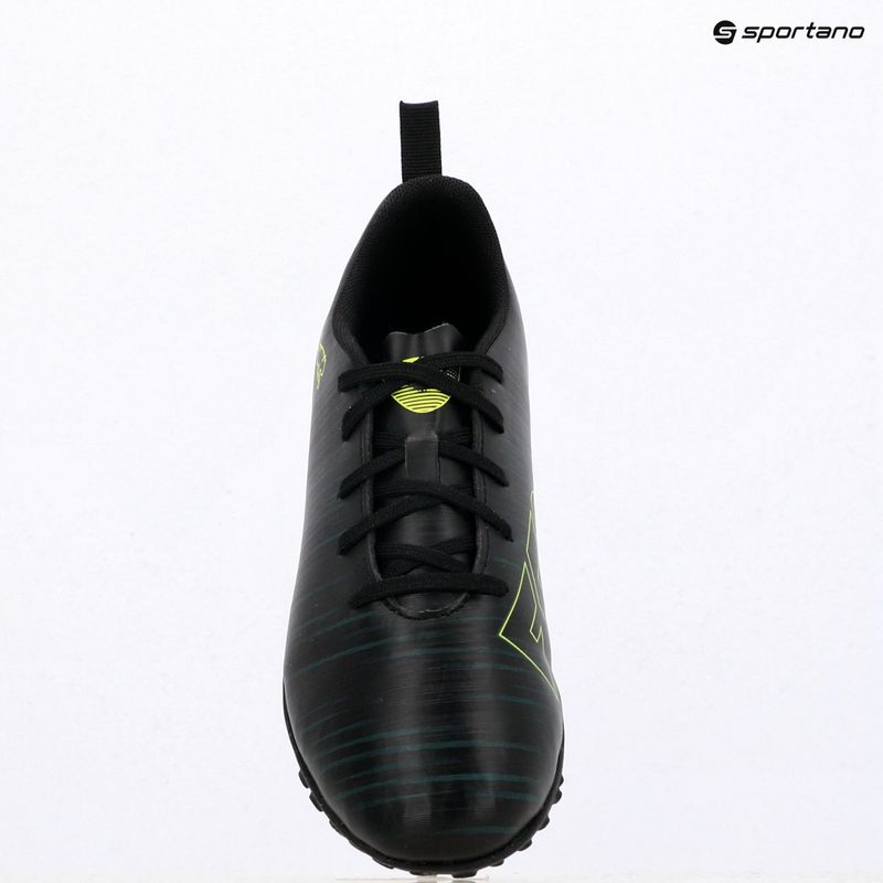 Кросівки футбольні дитячі PUMA Future 8 Play TT Jr puma black/fizzy light/green terrain 9