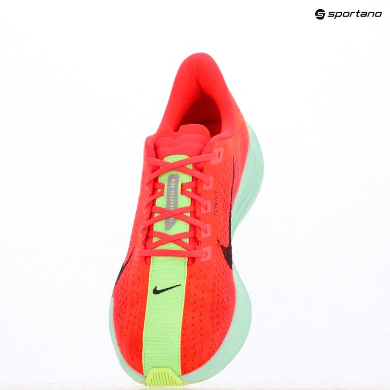 Кросівки для бігу чоловічі Nike Pegasus Plus bright crimson / cave purple / lime blast 21