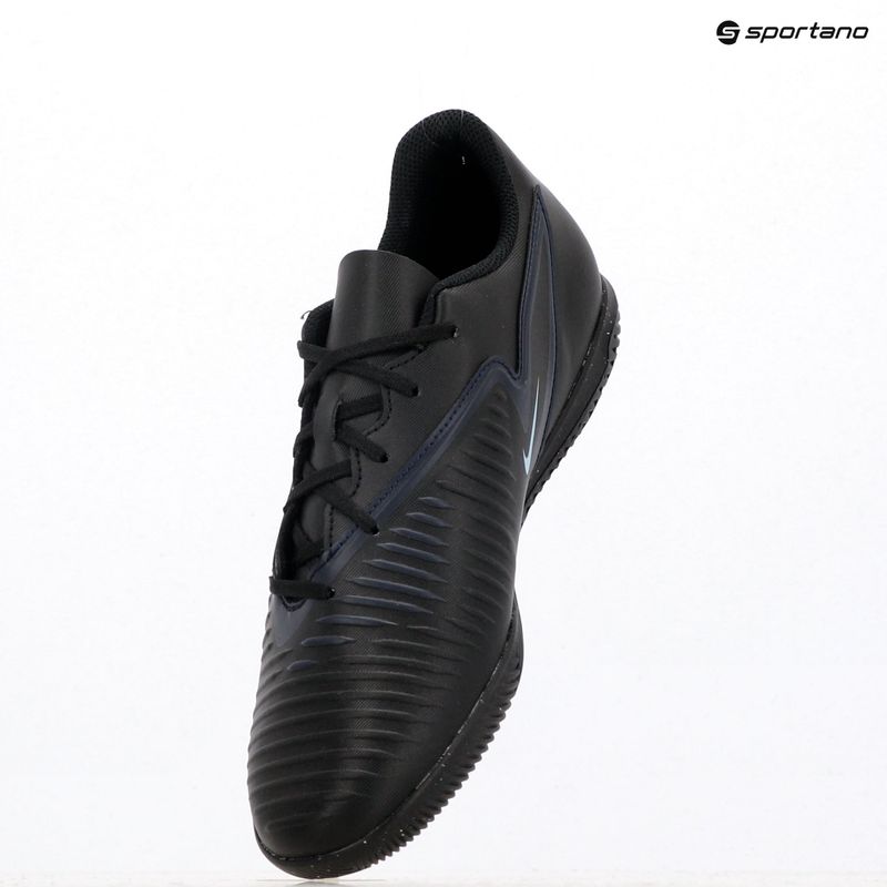 Кросівки футбольні чоловічі Nike Phantom 6 Low Club IC black/black 12