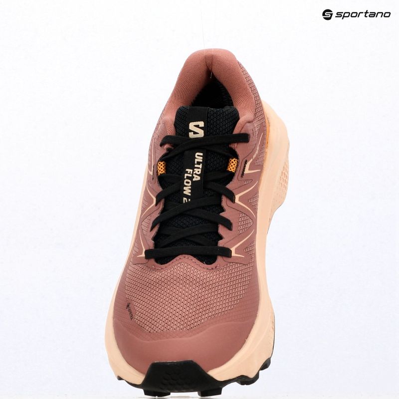 Кросівки для бігу жіночі Salomon Ultra Flow 2 GTX burlwood/tender peach/warm apricot 10