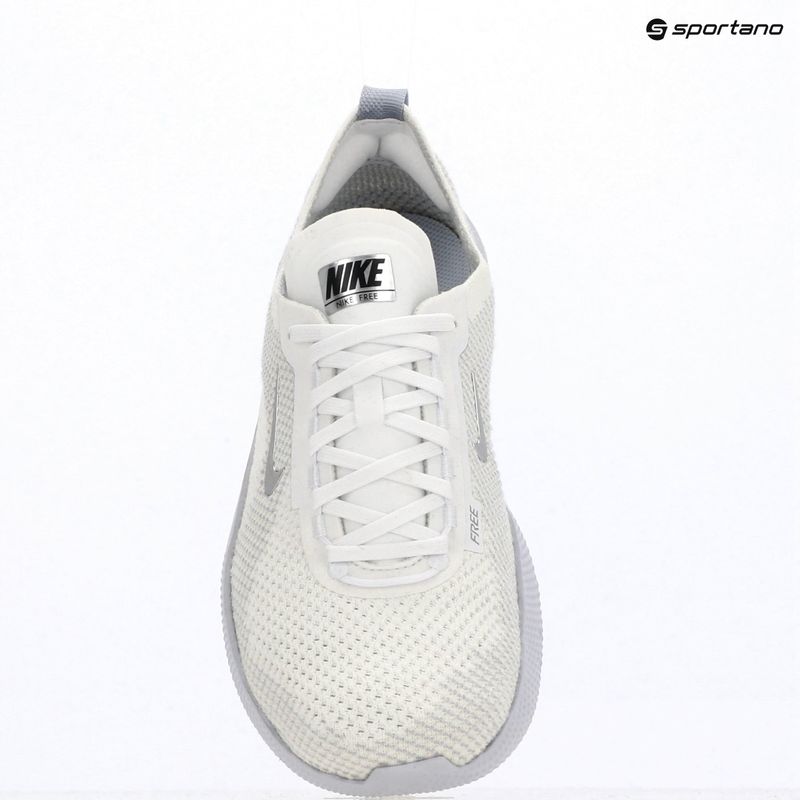 Жіночі тренувальні кросівки Nike Free 2025 white/ghost/metallic silver 11
