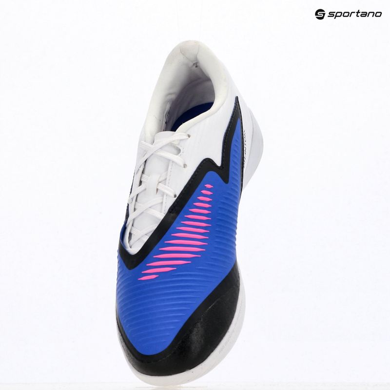 Кросівки футбольні чоловічі Nike Phantom 6 Low Academy IC racer blue/white/pink blast 11