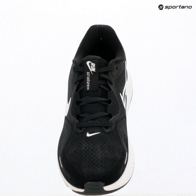 Кросівки для бігу жіночі Nike Structure 26 black/cool grey/metallic silver/white 17
