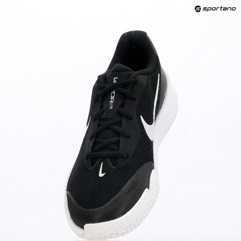 Кросівки тенісні жіночі Nike Vapor Lite 3 black/white 10