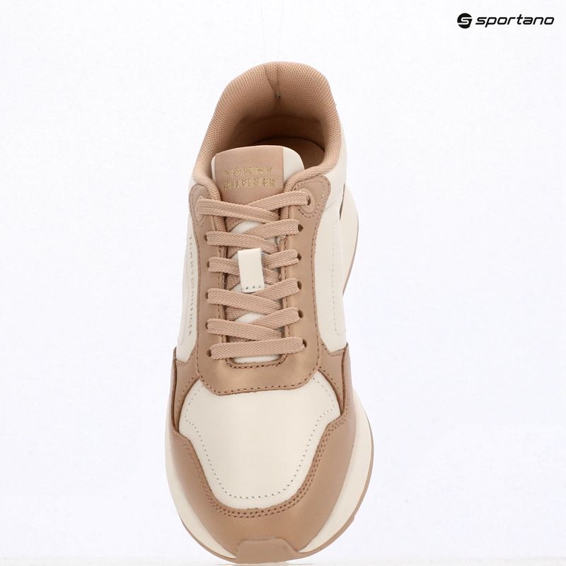 Кросівки жіночі Tommy Hilfiger Chic Eva Runner Misty blush/ancient white 9