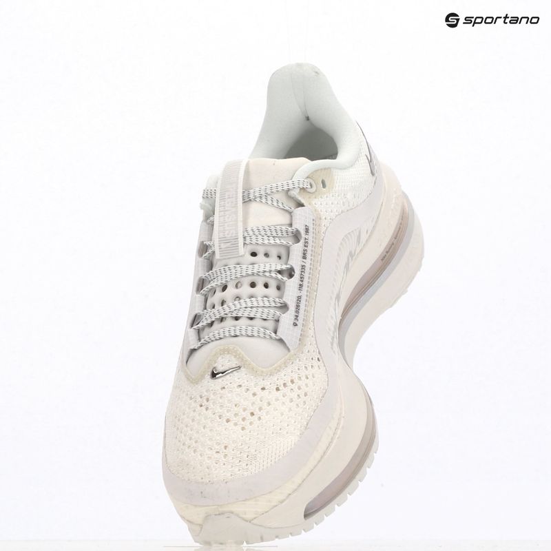 Кросівки для бігу жіночі Nike Pegasus Premium ESS summit white/pure platinum/white 12