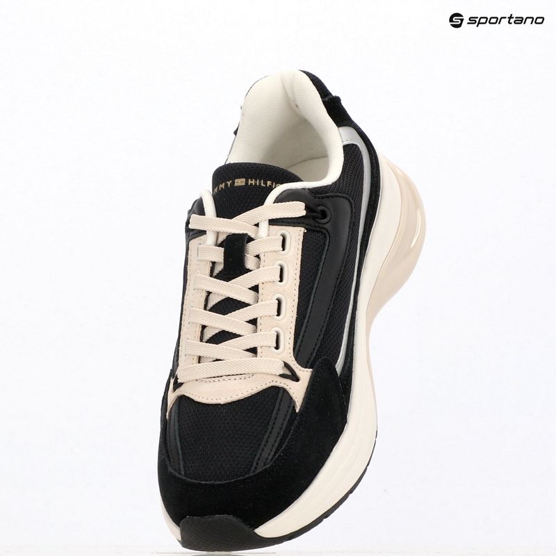 Жіноче взуття Tommy Hilfiger Sporty Chic Runner чорного кольору 9
